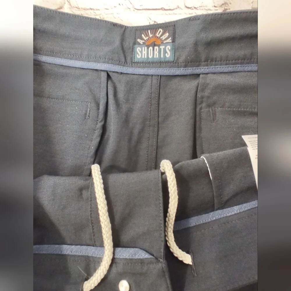 Faherty Mens All Day Stretch Khaki Navy Blue Shorts 38